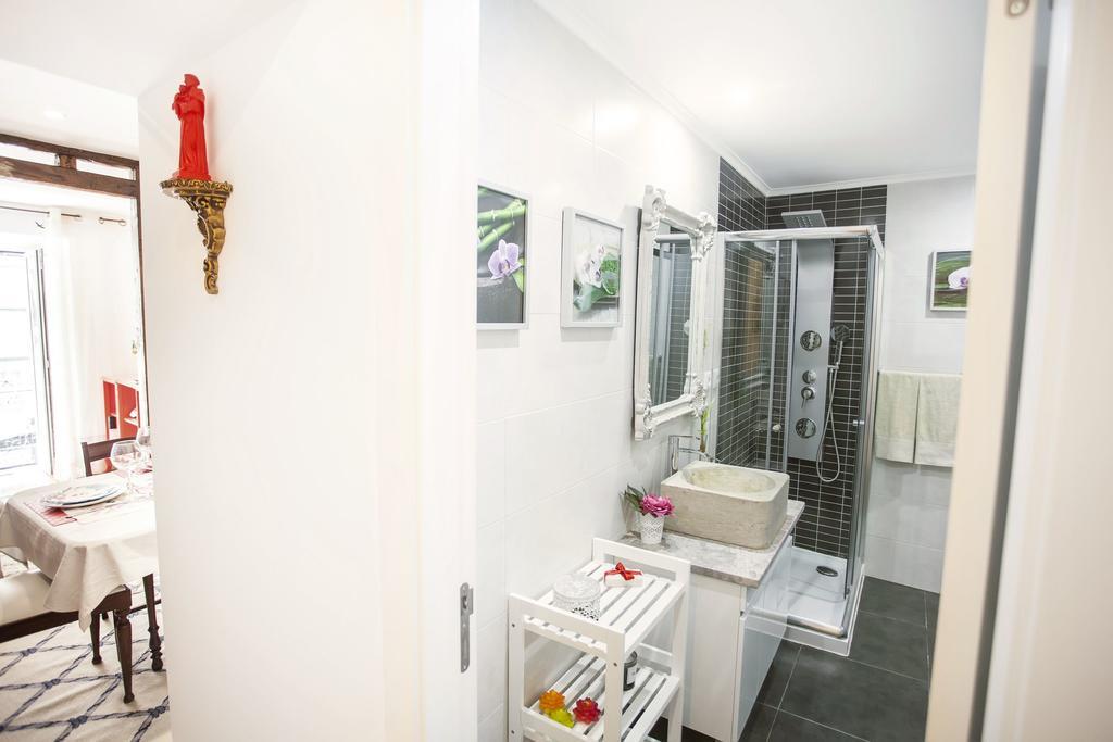 Typical Bairro Alto Apartment Lisboa Kültér fotó